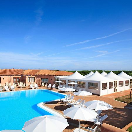 Borgo Dei Pescatori Hotel Aglientu Ngoại thất bức ảnh