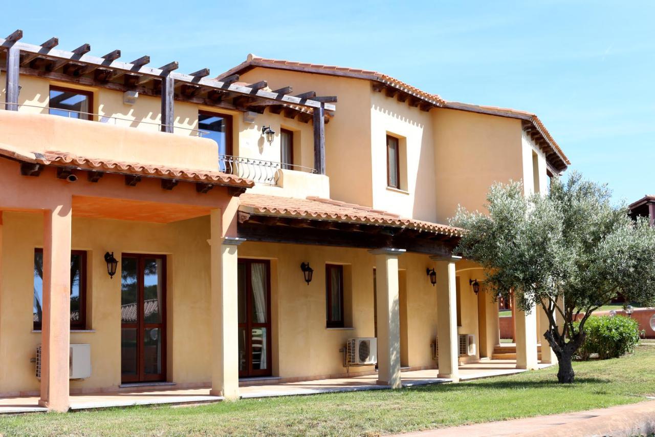Borgo Dei Pescatori Hotel Aglientu Ngoại thất bức ảnh